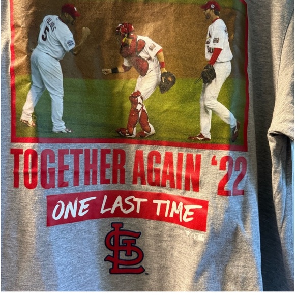 STL CARDINALS RARE T-SHIRT NWT - Picture 5 of 6